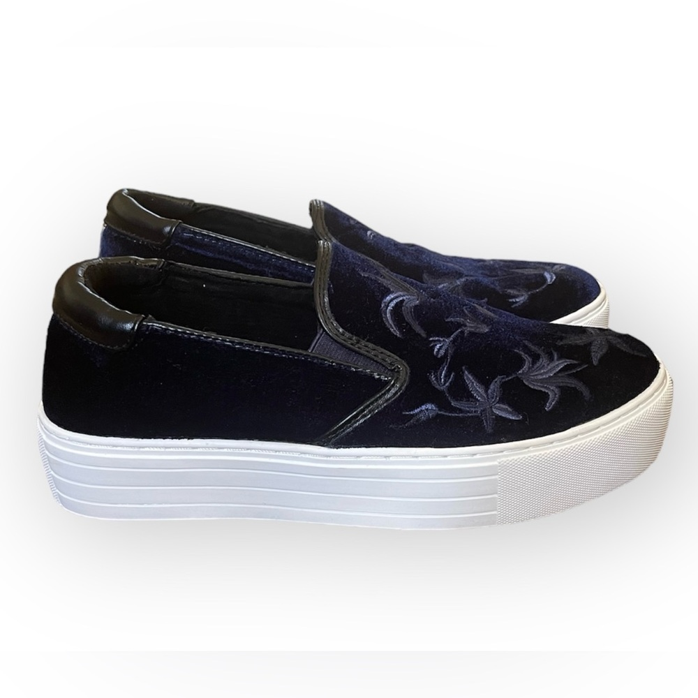 Kenneth Cole Platform Sneakers